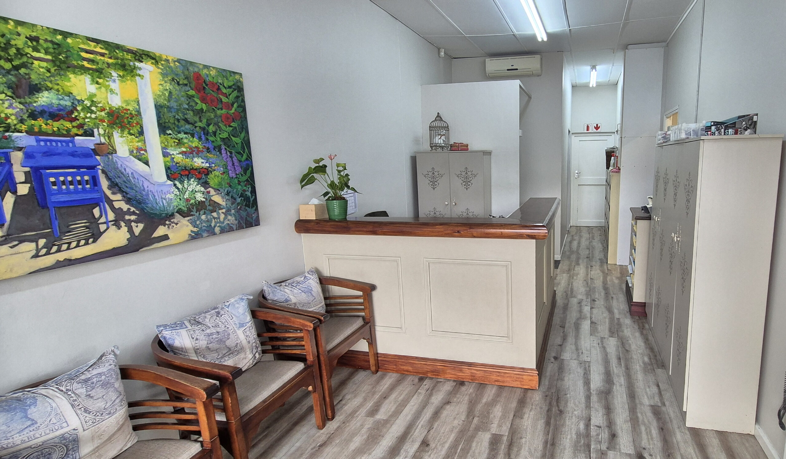 Reception area at Kenridge Dentists